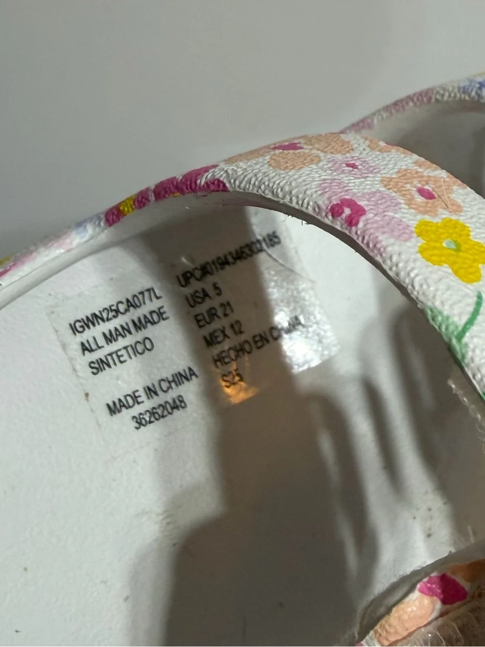 Toddler Girl Floral Velcro Buckle Sandals - Size 5